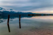 Die Berge und das Wasser genießen. • © Loc Hoang